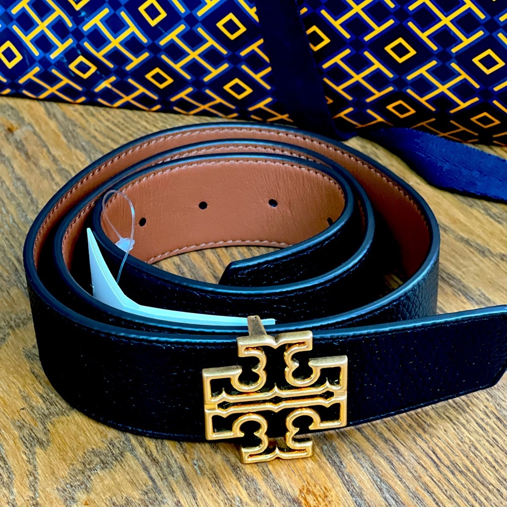 New Tory Burch reversible belt size medium